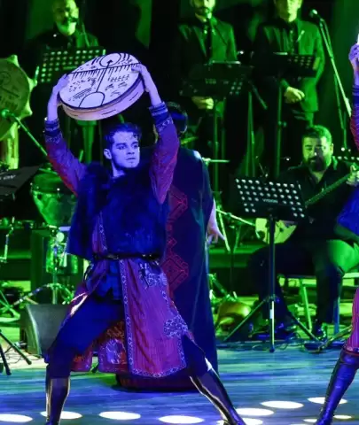Izmir ensemble bolsters deep-rooted Turkic dance, music tradition