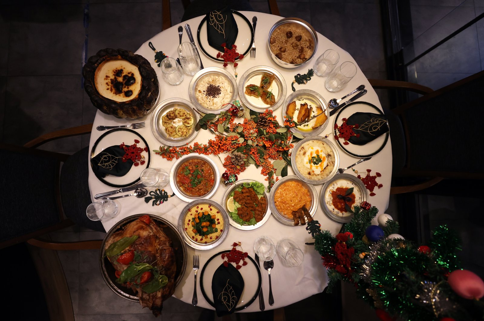 Turkey Embraces New Year's Eve with Traditional Feast Including Delightful Pumpkin Soup and Stuffed Turkey